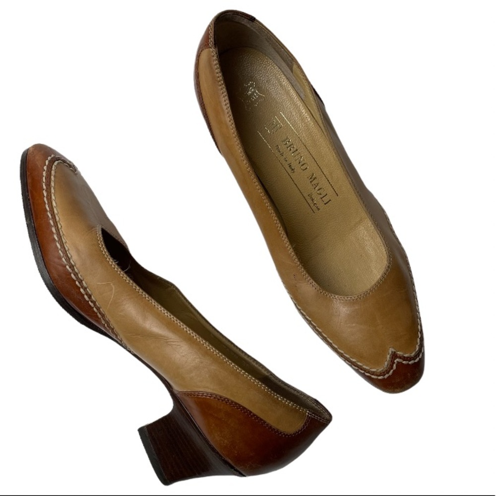 Bruno Magli Classic Italian Leather Pumps 5.5